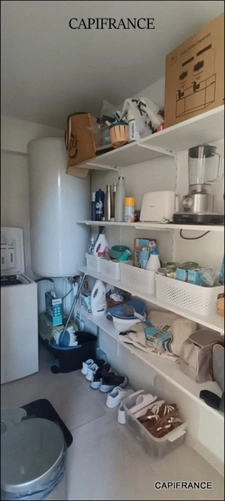A ST CYR SUR MER (83) Superbe duplex rénové de type 3 de 74 m² en centre ville, au 2ème étage