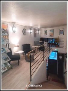 DIGNE LES BAINS (04) à vendre HOTEL/BUREAU en centre ville / 15 chambres