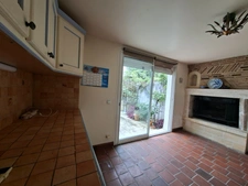 Single-story house, 143 m² – sought-after Chandos neighborhood – walking distance to the town center
