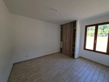 Maison récente de plain-pied – DPE A/A – 3 chambres – Terrain 1 500 m² – Pressignac-Vic (24)