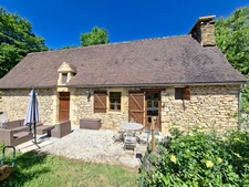 Character property with two stone houses on over 9 hectares near Sarlat – Périgord Noir
