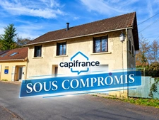 Maison à vendre centre Le Bugue avec garage (24)