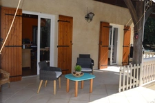 Maison familiale à vendre  avec studio indépendant et dépendances à Prigonrieux (24130) 
