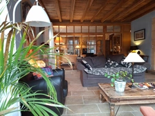 Maison de village avec piscine au Bugue