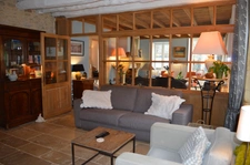 PROPRIÉTÉ DE CHARME AVEC PISCINE, MAISON D'AMIS ET JARDIN CLOS AU CŒUR DU PÉRIGORD NOIR