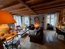 PROPRIÉTÉ DE CHARME AVEC PISCINE, MAISON D'AMIS ET JARDIN CLOS AU CŒUR DU PÉRIGORD NOIR