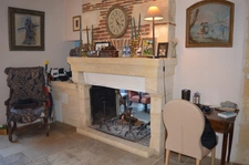 PROPRIÉTÉ DE CHARME AVEC PISCINE, MAISON D'AMIS ET JARDIN CLOS AU CŒUR DU PÉRIGORD NOIR