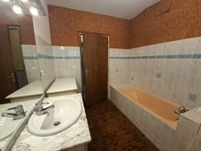 House for sale, 3 bedrooms on the ground floor, large garage, Saint-Félix-de-Reilhac-et-Mortemart (24)