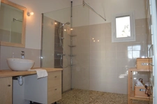 Recently built house for sale, 130 m² with energy performance certificate A, 5,697 m² plot, terrace with nature views, double garage – 10 minutes from Belvès