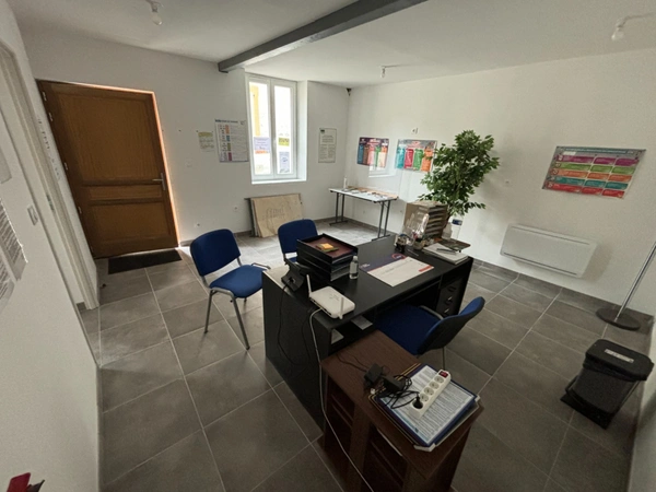 Local/bureau à louer MONTESQUIEU VOLVESTRE (31)