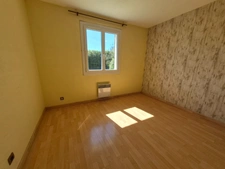 MAISON DE PLAIN-PIED SANS VIS-À-VIS SUR + DE 2 400 m² DE TERRAIN
