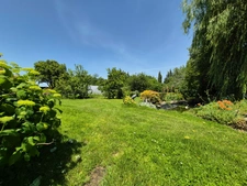 Maison avec nombreuses dépendances, studio et terrain constructible de plus de 3 000 m²