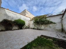 Comme une maison : appartement de plain-pied avec cour privative de 40 m²
