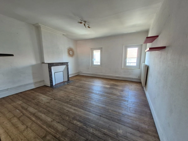 T3 Hyper-centre Rochefort – Charme de l’ancien – 2 chambres – Idéal investissement ou 1er achat