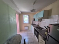 Maison familiale à Rochefort – 3 chambres – lotissement calme – accès rapide La Rochelle / Saintes