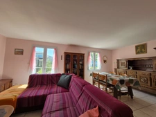 Maison familiale à Rochefort – 3 chambres – lotissement calme – accès rapide La Rochelle / Saintes