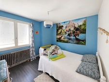 Maison de campagne avec studio, dépendances et jardin – Bords
