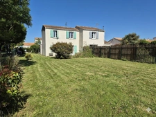 Maison familiale à Rochefort – 3 chambres – lotissement calme – accès rapide La Rochelle / Saintes