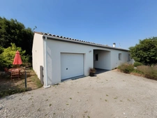 Maison à vendre 6 pièces PUY DU LAC (17)