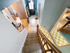 House for sale with 9 rooms, garden, swimming pool, garage, in the Reims district (51)