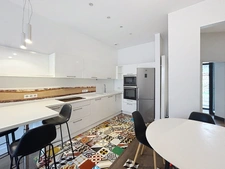 Appartement à vendre 4 pièces avec terrasse et jardinet REIMS (51)