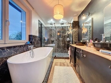 Maison à vendre 7 pièces TINQUEUX (51)