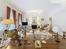 Appartement à vendre 7 pièces, jardin et parkings REIMS (51)