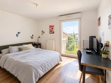Appartement à vendre 2 pièces, balcon et parking REIMS (51)