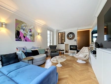 House for sale with 9 rooms, garden, swimming pool, garage, in the Reims district (51)