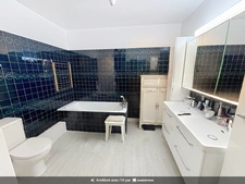 Appartement à vendre 5 pièces, balcon REIMS HYPER CENTRE (51)