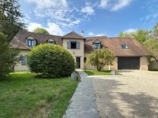 House for sale 10 rooms near TAISSY (51)