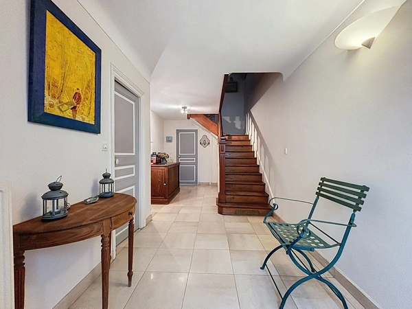 Maison à vendre 9 pièces jardin et garage REIMS (51)