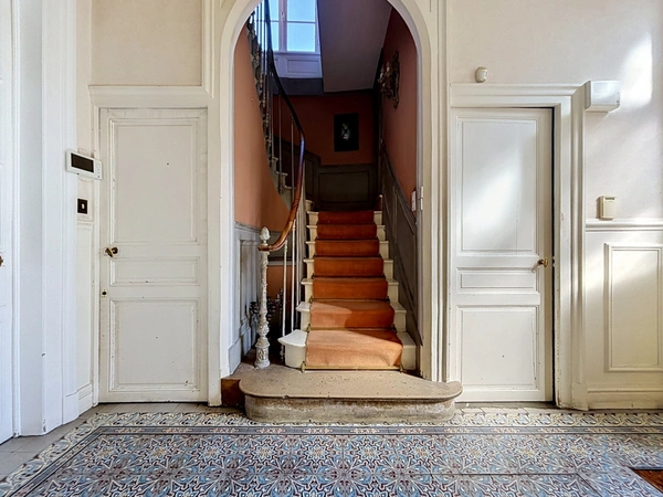 Maison à vendre 13 pièces REIMS (51)