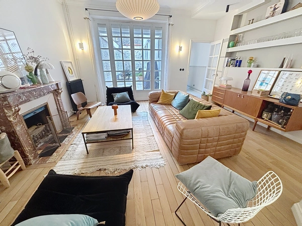 Maison à vendre 10 pièces, jardinet, REIMS (51)