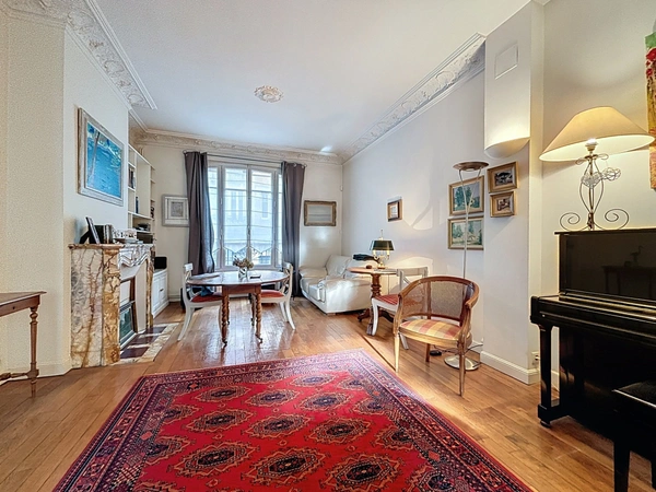 Maison à vendre 9 pièces jardin et garage REIMS (51)
