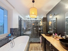 Maison à vendre 7 pièces TINQUEUX (51)