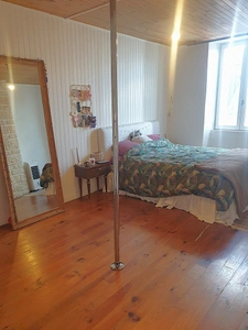 Maison de ville 5 chambres – 132 m² – 6 pièces-Tout à pied à BarbezieuxBARBEZIEUX SAINT HILAIRE (16)