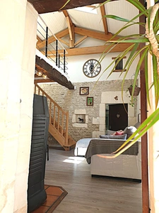 Stone house of 145 m² for sale, 6 rooms, BELLEVIGNE (16), 3/4 bedrooms plus swimming pool.