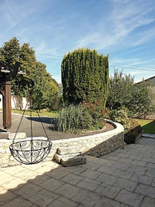 Stone house of 145 m² for sale, 6 rooms, BELLEVIGNE (16), 3/4 bedrooms plus swimming pool.
