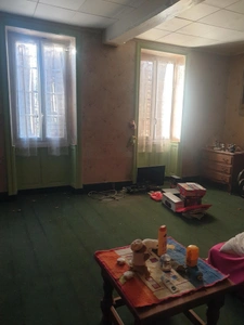 House of 400 m² of living space for sale, near Barbezieux (16), outbuildings of approximately 1,000 m², land of 12,000 m²!!!