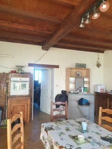 House of 400 m² of living space for sale, near Barbezieux (16), outbuildings of approximately 1,000 m², land of 12,000 m²!!!