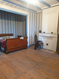 House of 400 m² of living space for sale, near Barbezieux (16), outbuildings of approximately 1,000 m², land of 12,000 m²!!!