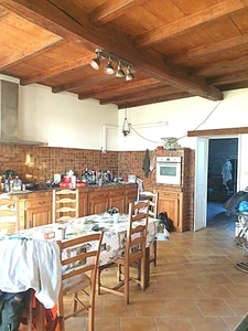 House of 400 m² of living space for sale, near Barbezieux (16), outbuildings of approximately 1,000 m², land of 12,000 m²!!!