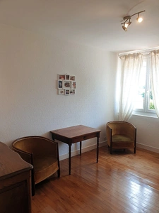 House of 146 m² for sale in CHALAIS (16), 6 rooms, 4/5 bedrooms, 2 garages, 3,560 m² of land!!!