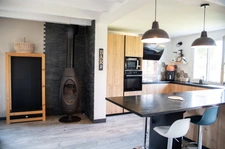 Maison 121m² + Studio 23.50m² et piscine à vendre proche de LA COURONNE (16400)