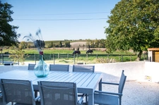Maison 121m² + Studio 23.50m² et piscine à vendre proche de LA COURONNE (16400)
