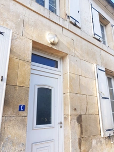 Appartement 60 m² à vendre 3 pièces BURIE (17) 