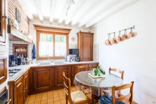 Magnifique maison contemporaine de 5 pièces avec piscine extérieure