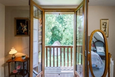 Magnifique maison contemporaine de 5 pièces avec piscine extérieure