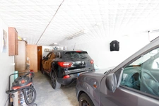 Magnifique maison contemporaine de 5 pièces avec piscine extérieure